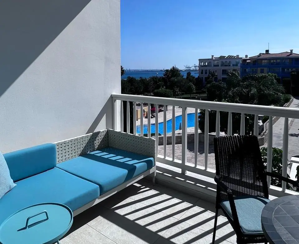- Image 1