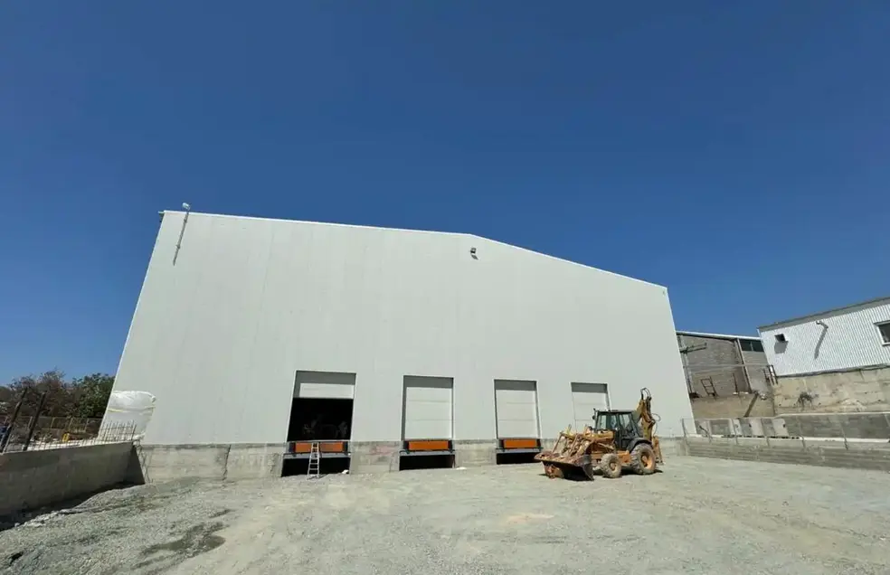  - Image 1