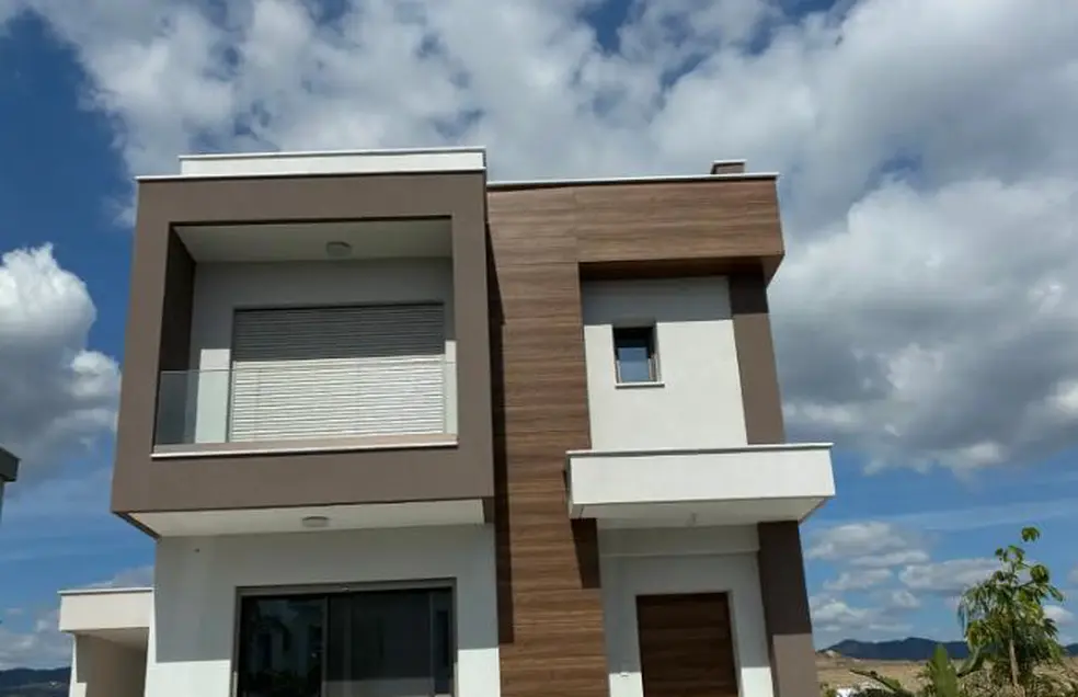 - Image 1