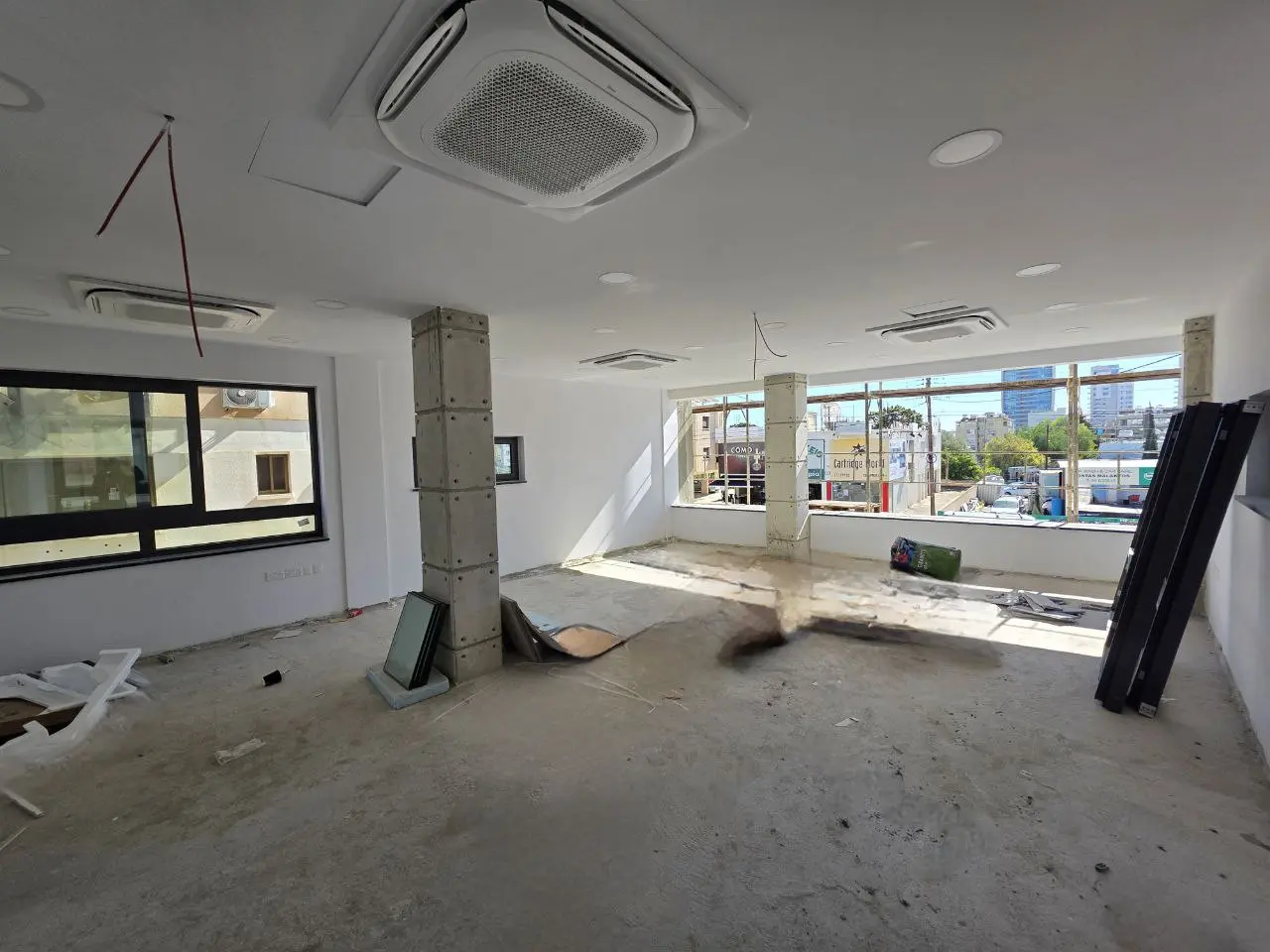  - Image 1