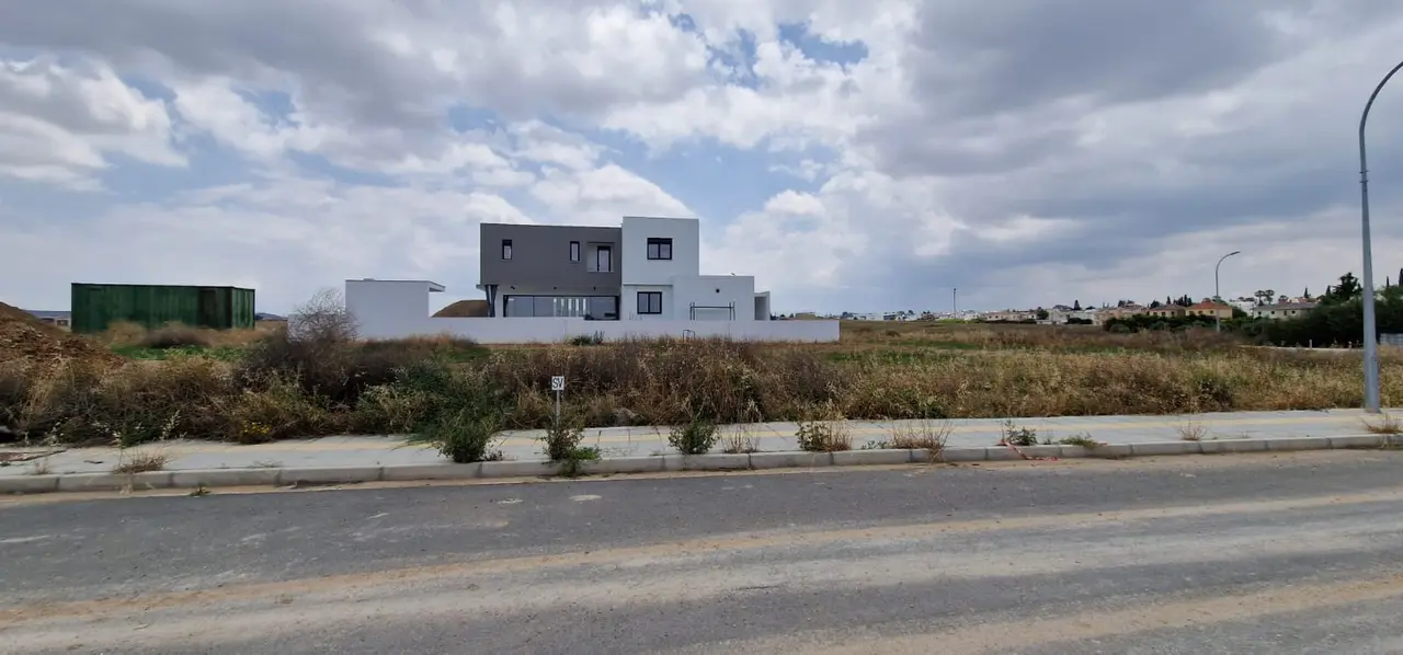 - Image 1
