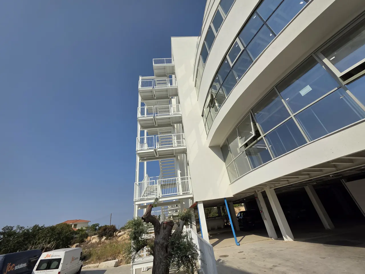 - Image 1