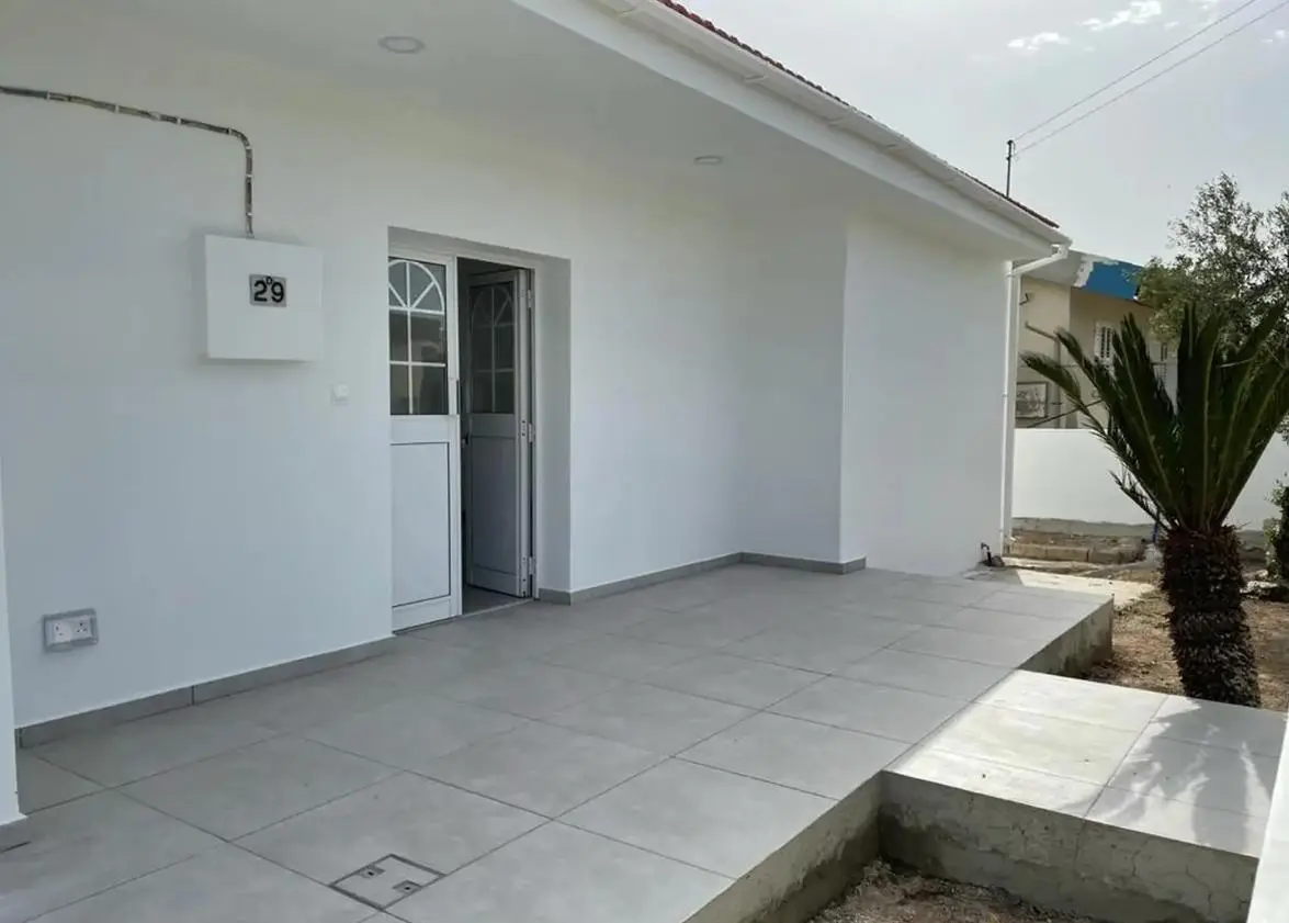  - Image 1