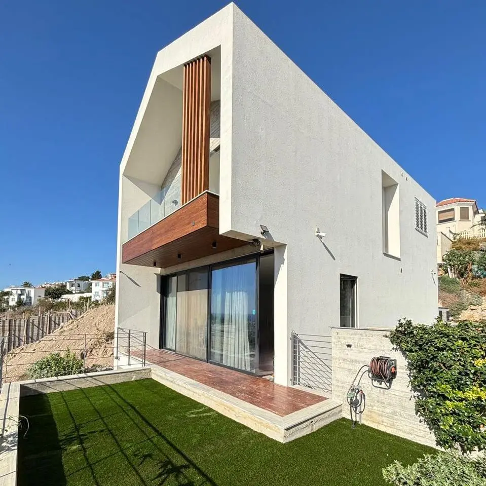 - Image 1