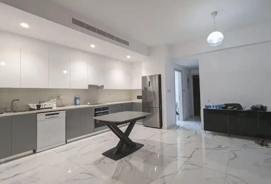 - Image 1