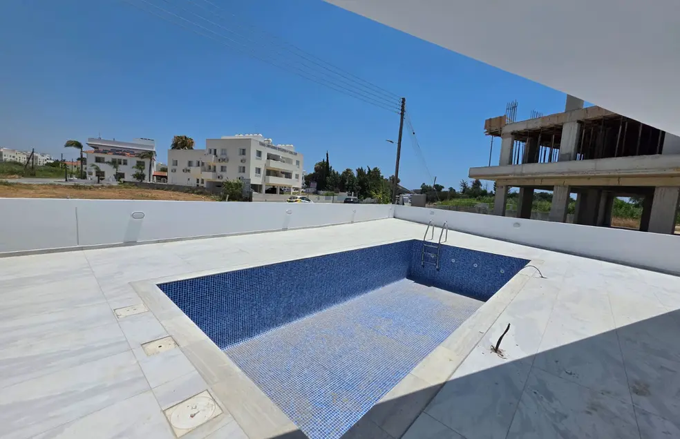  - Image 1