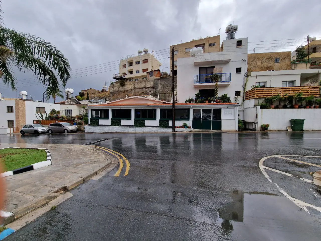 - Image 1