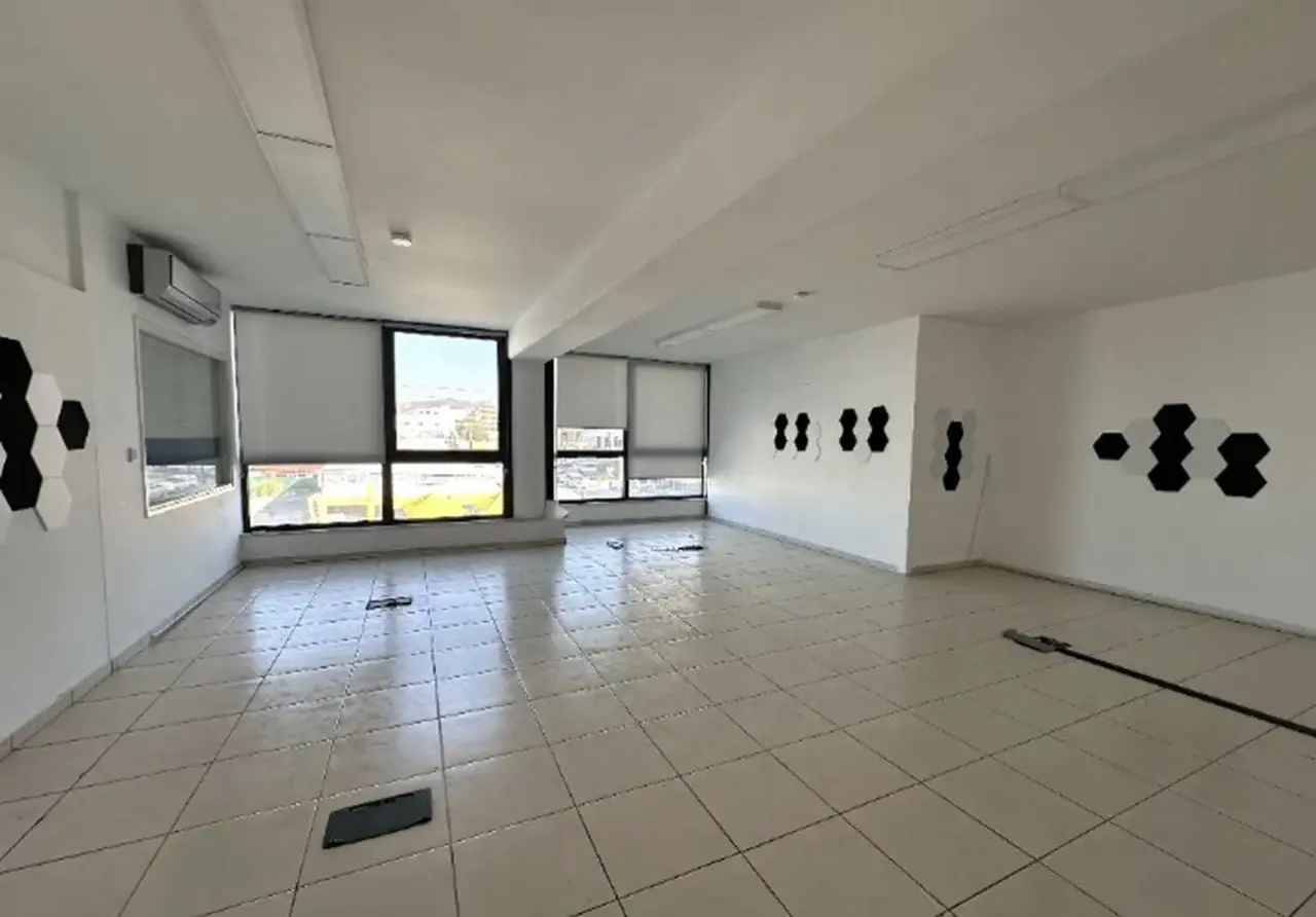 - Image 1