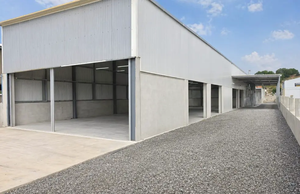 - Image 1