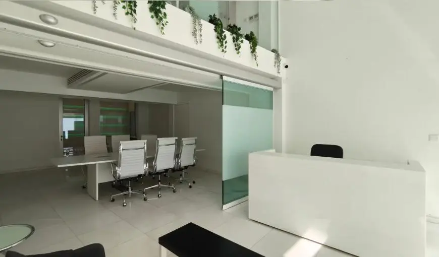  - Image 1