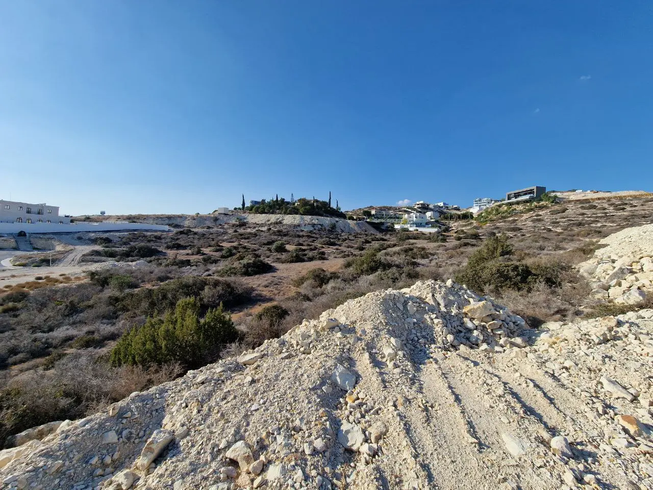  - Image 1