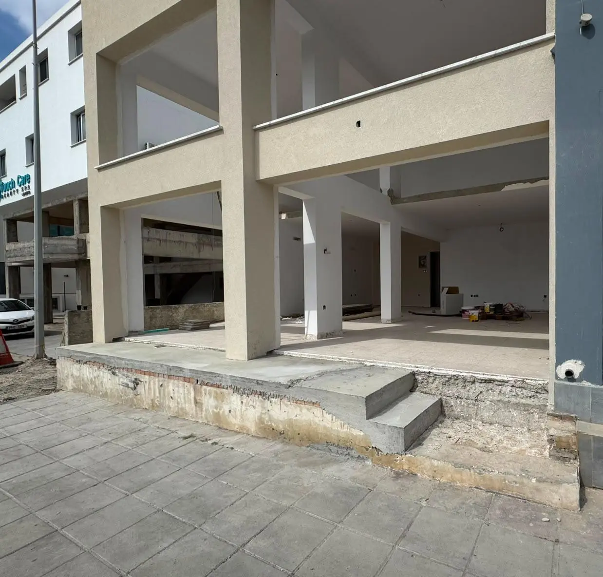  - Image 1