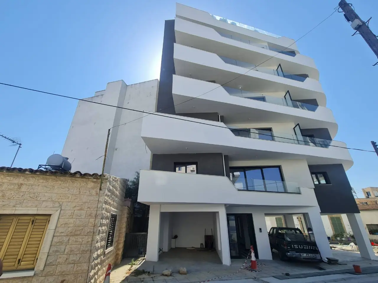  - Image 1