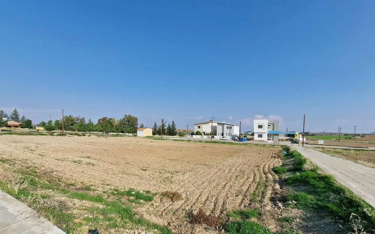  - Image 1