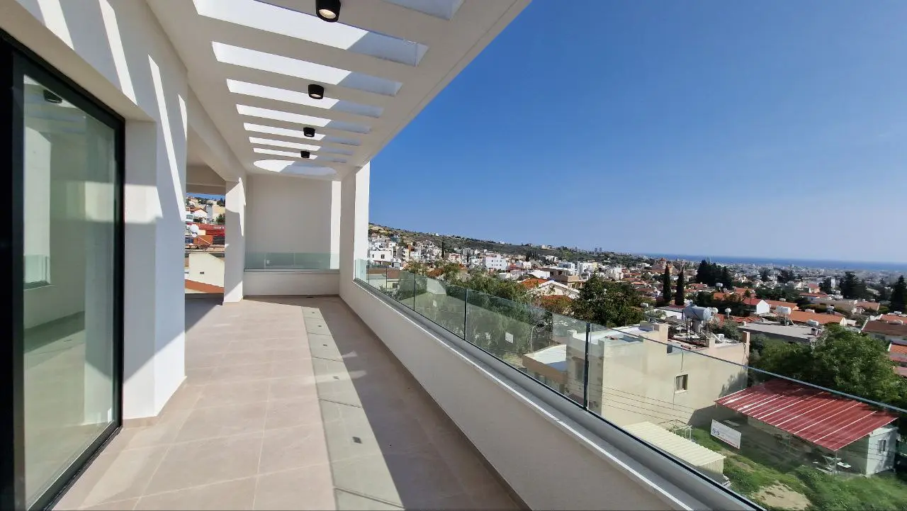 - Image 1
