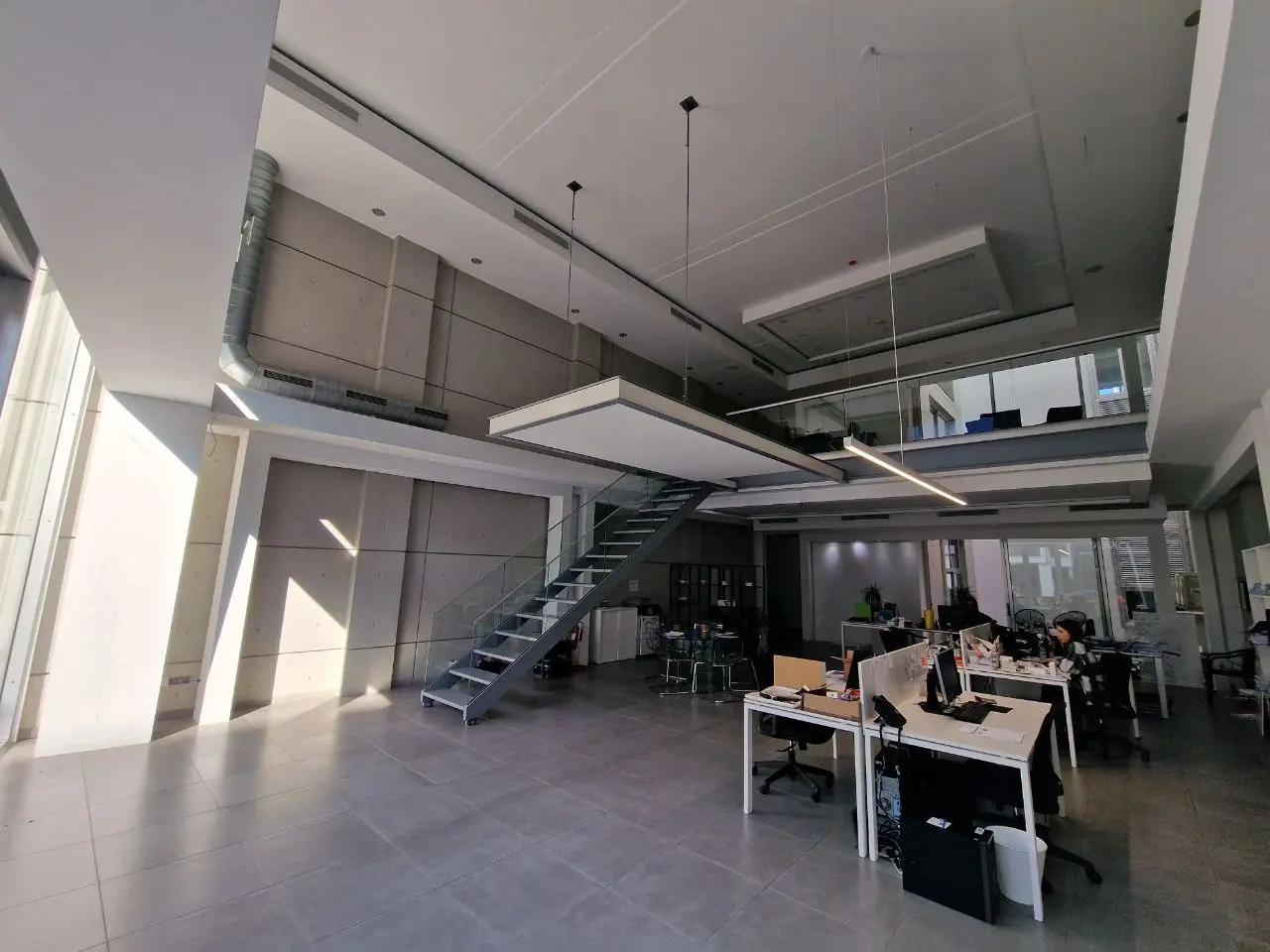  - Image 1