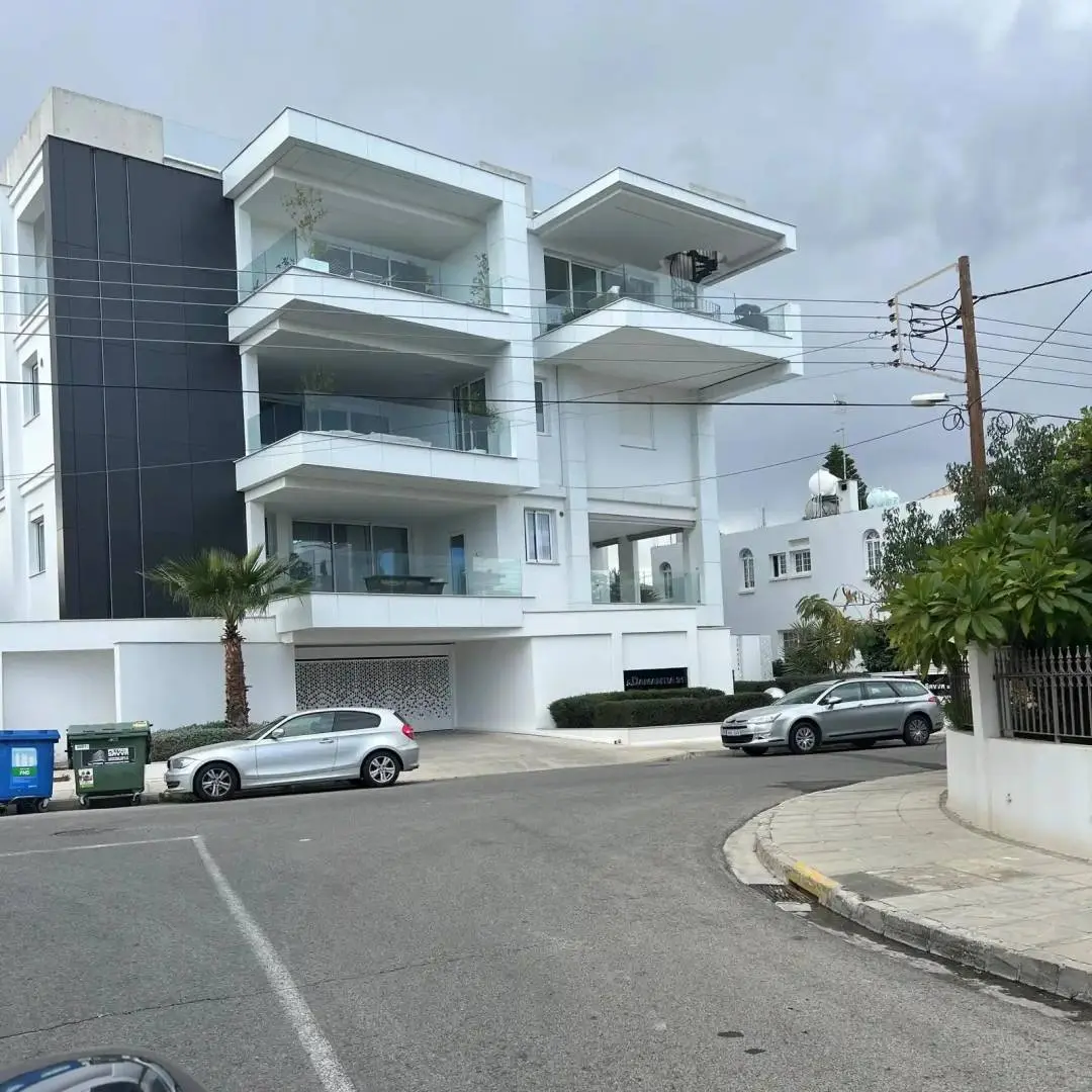  - Image 1