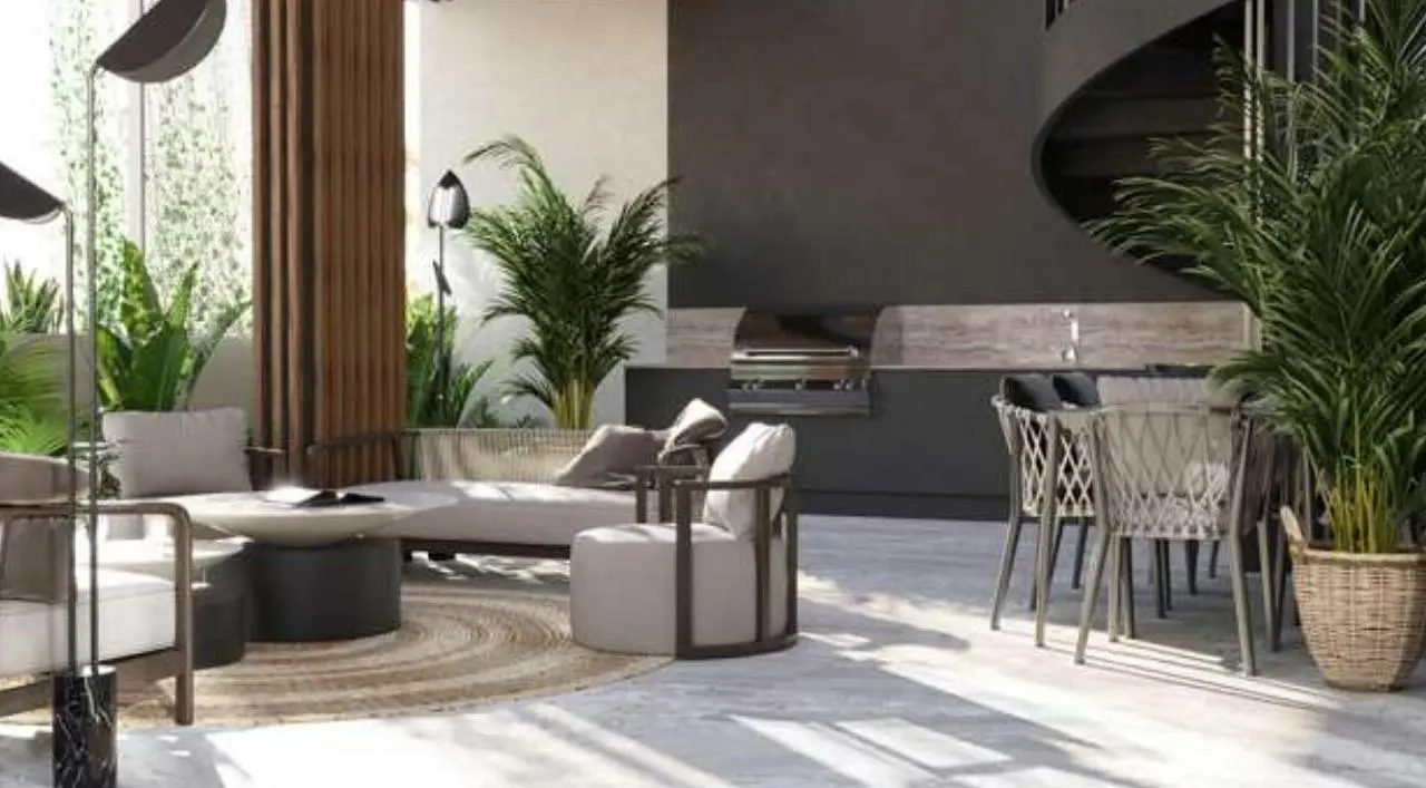 - Image 1