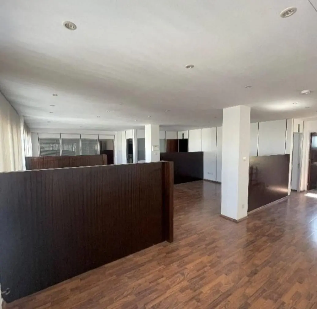 - Image 1