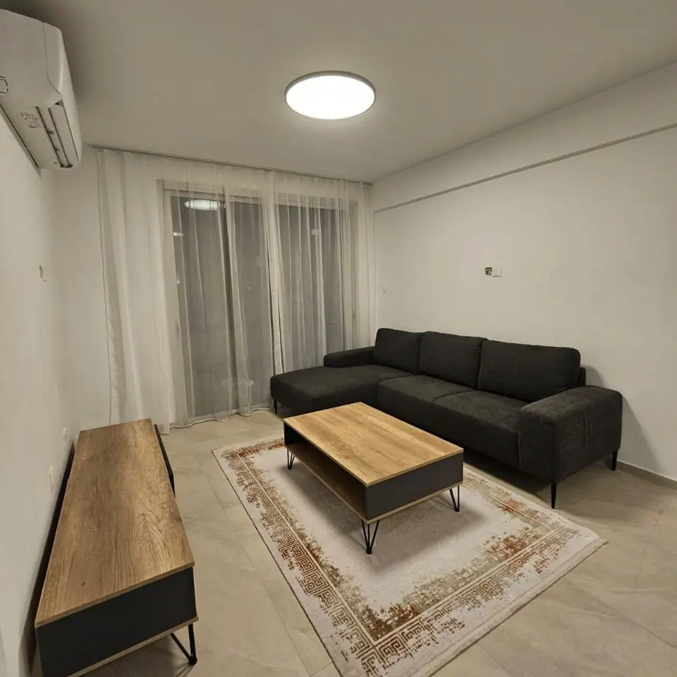  - Image 1