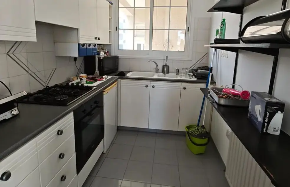  - Image 1