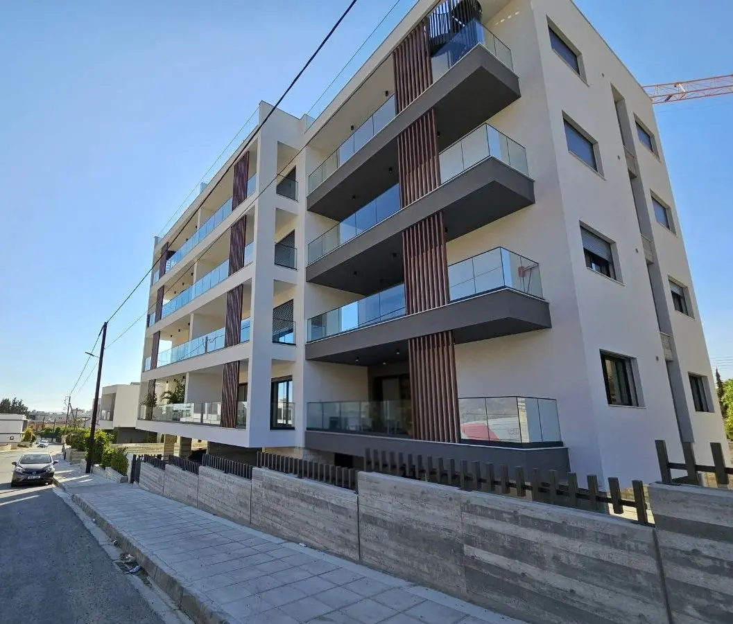 - Image 1