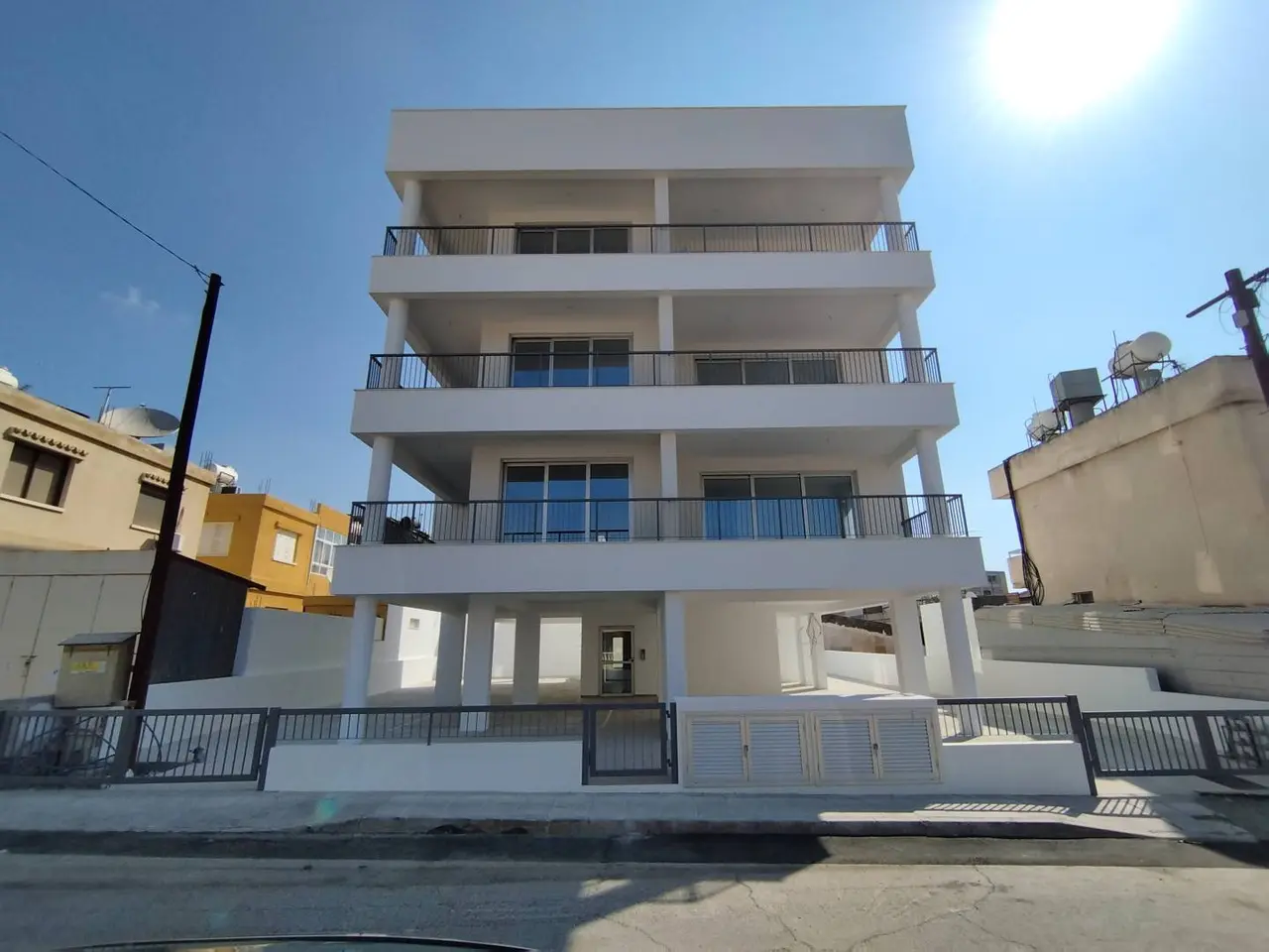  - Image 1