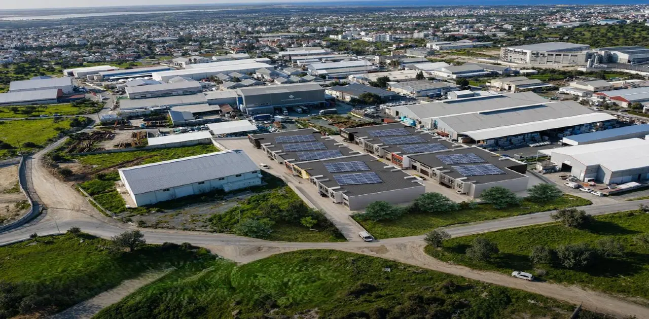  - Image 1