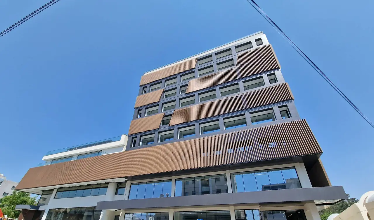  - Image 1