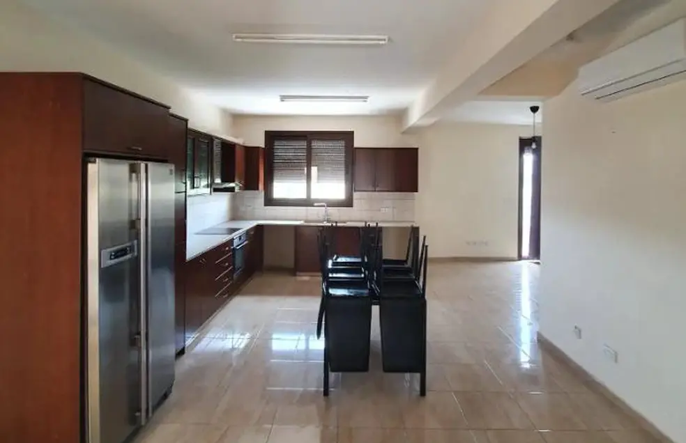  - Image 1