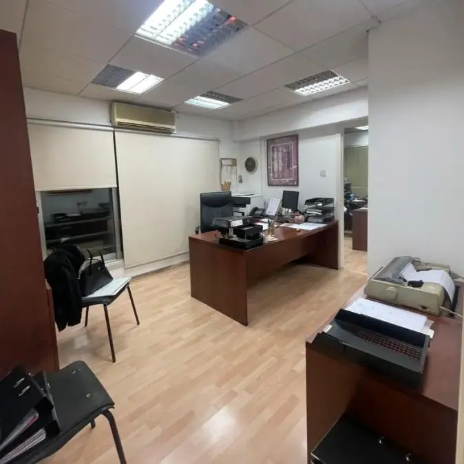  - Image 1