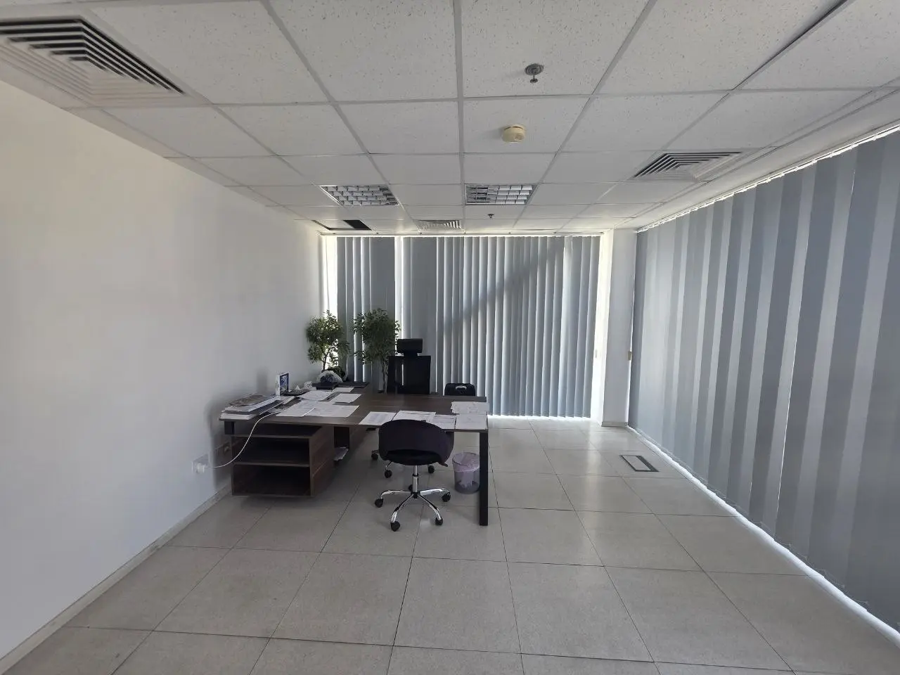 - Image 1