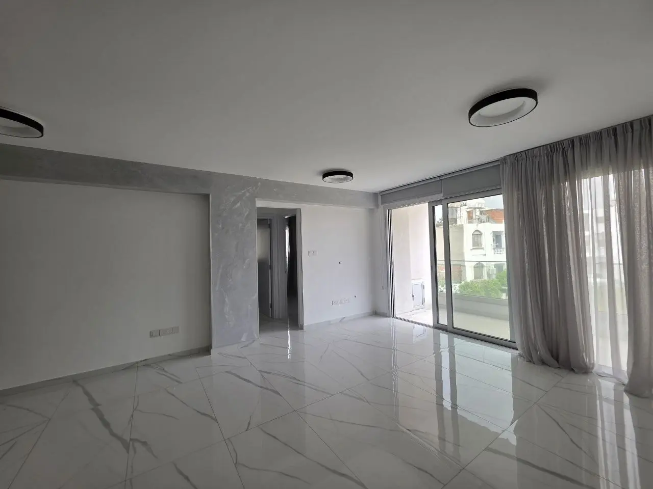 - Image 1