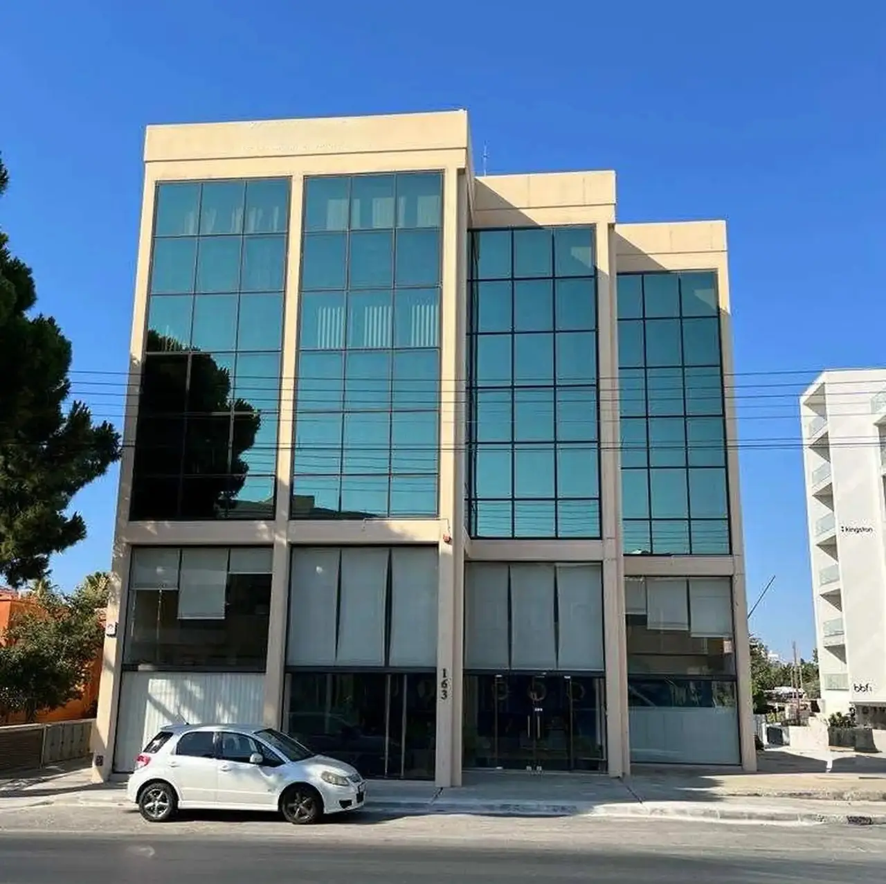 - Image 1