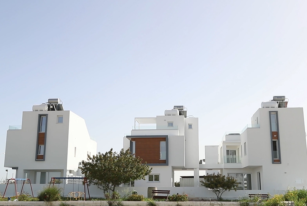 Plus 7 Livadia Garden 1