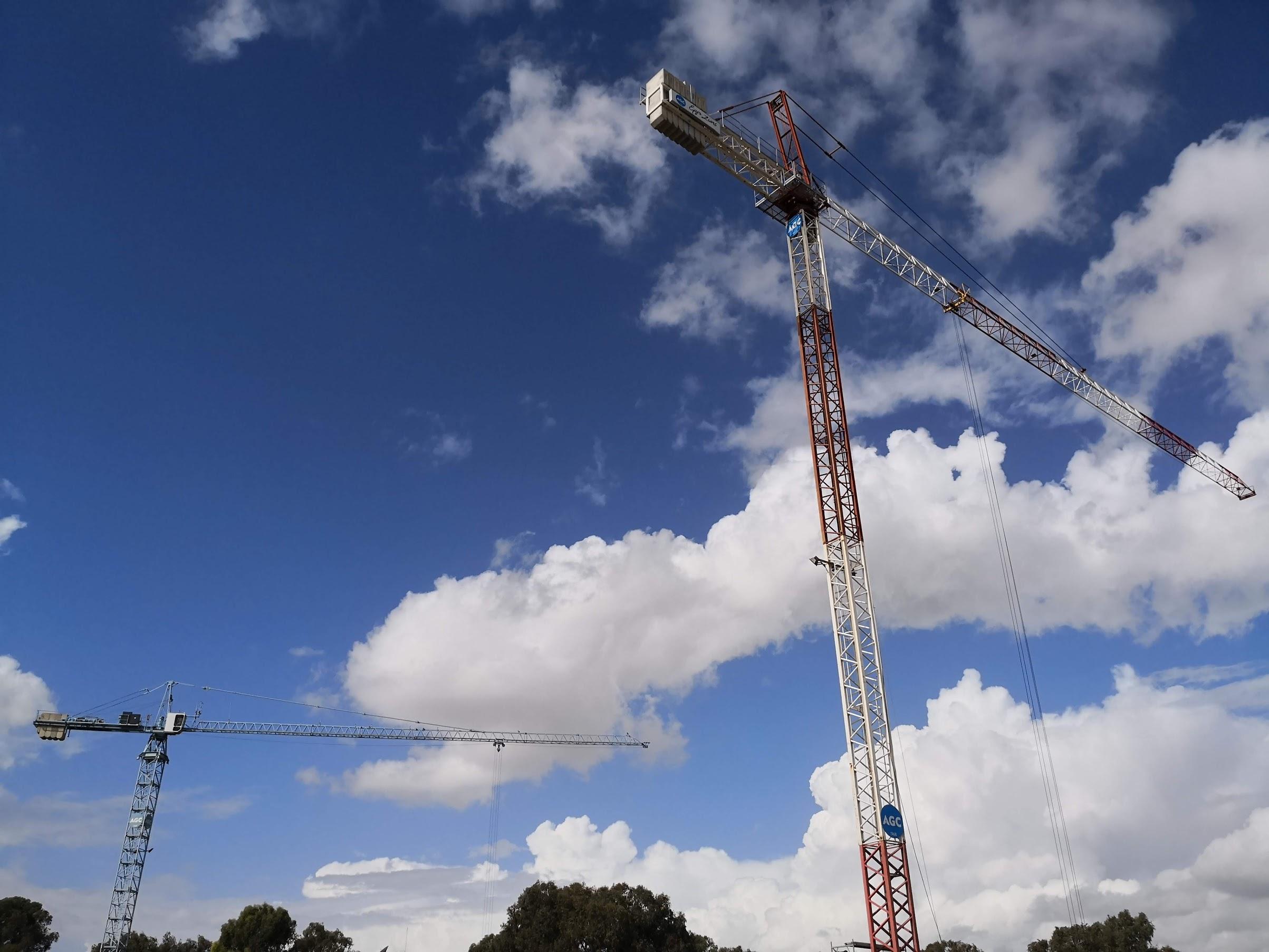 На Кипре наблюдается значительный спад активности в сфере продажи недвижимости и строительства