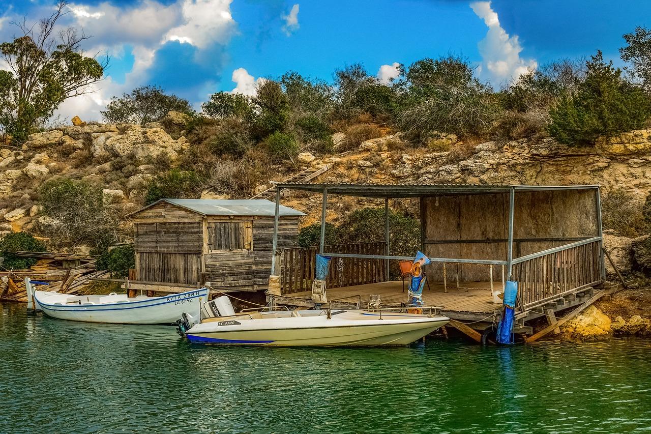 На Кипре приступают к модернизации рыбацкой деревушки Лиопетри