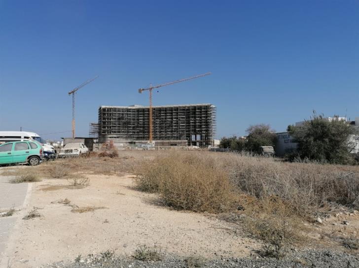Застройщику элитного курорта Sun City Spa Resort & Residences в Айя Напе придётся незаконно выстроенные этажи гостиницы