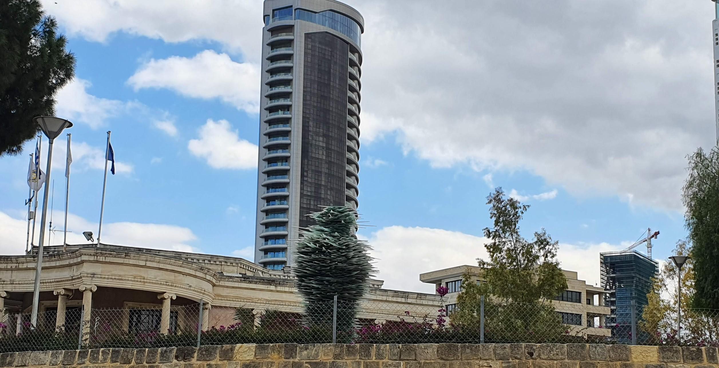 Безопасно ли жить в небоскрёбах Кипра?