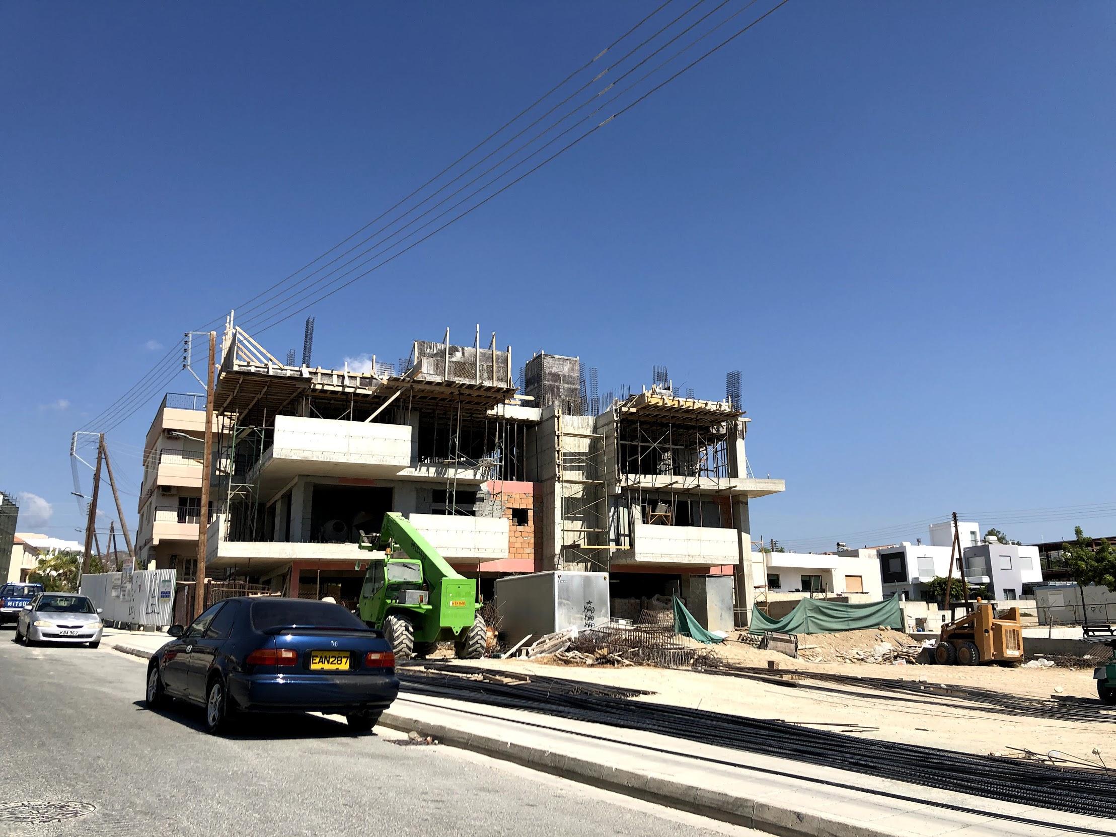 На Кипре прошёл бум на небоскрёбы