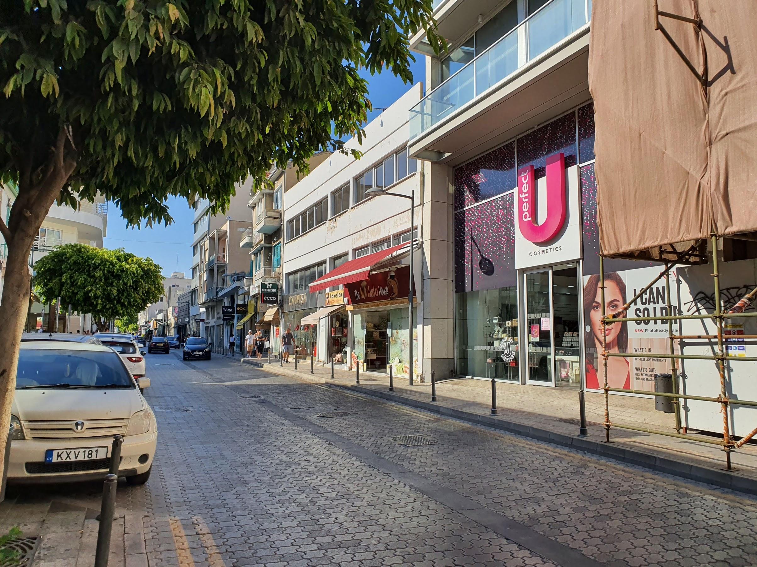 Как изменились арендные ставки торговых площадей на самых востребованных улицах Кипра в 2021 году?