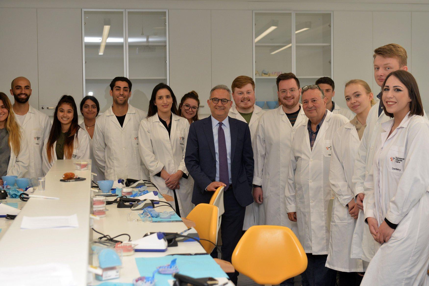 В Европейском университете Кипра появится новый корпус лечебно-стоматологического отделения