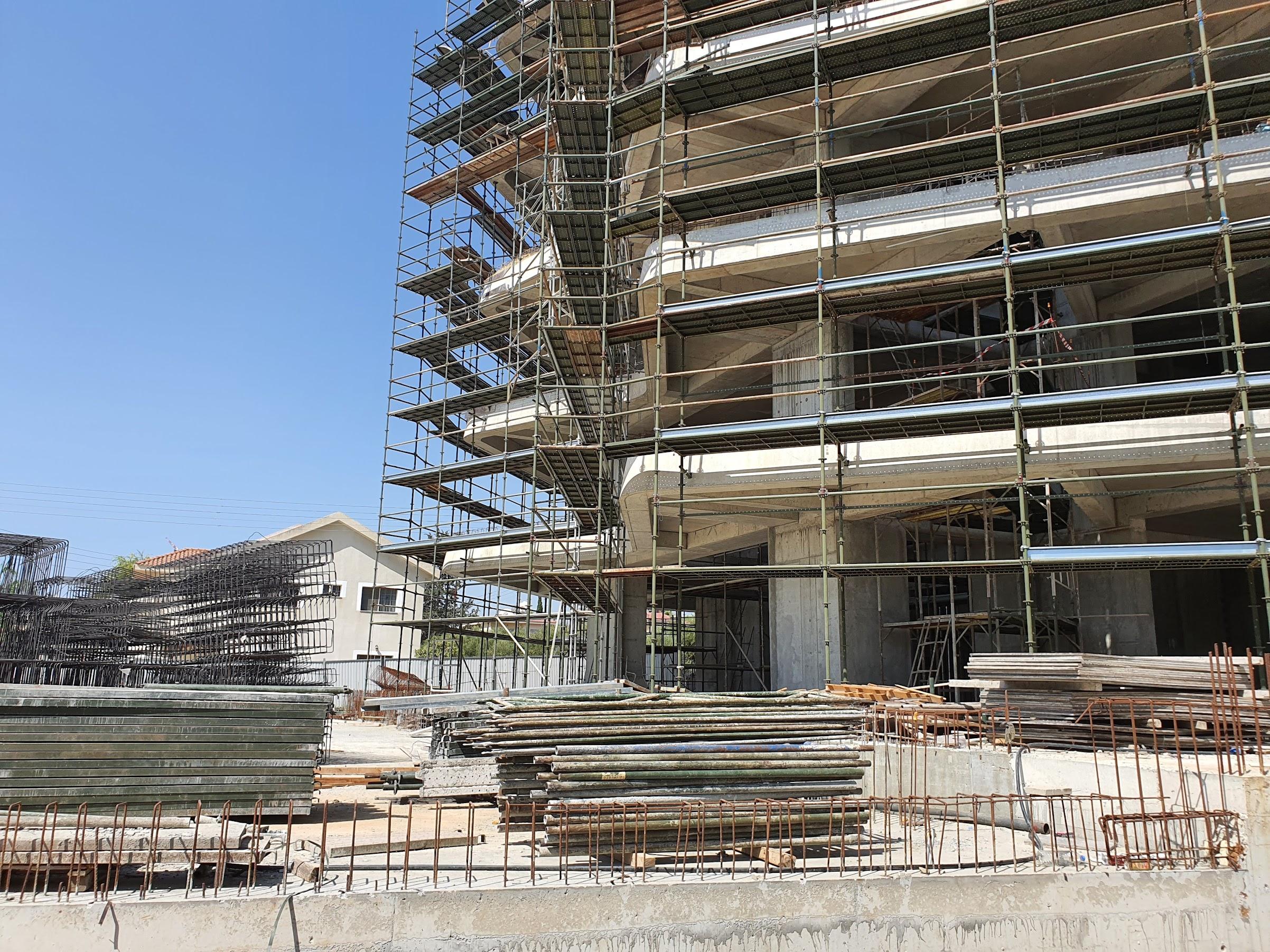 На Кипре продолжают расти цены на строительные материалы