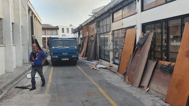 Муниципалитет Пафоса ведет активные работы по сносу незаконных построек