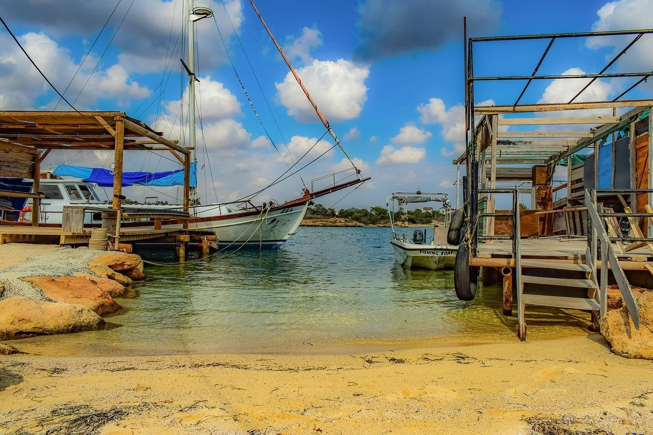 В Лиопетри началась модернизация рыбацкой пристани