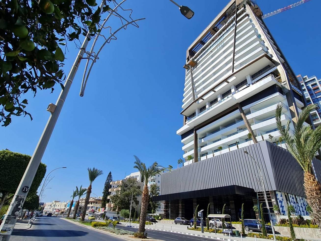 Сколько стоит переночевать в роскошных небоскребах Лимассола?