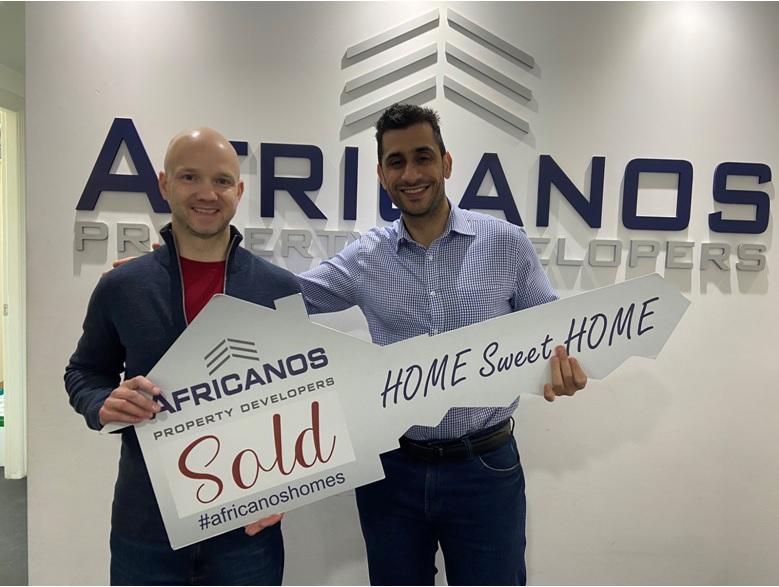 В Ларнаке сдали в эксплуатацию новый жилой комплекс Kamares Sunrise Residences