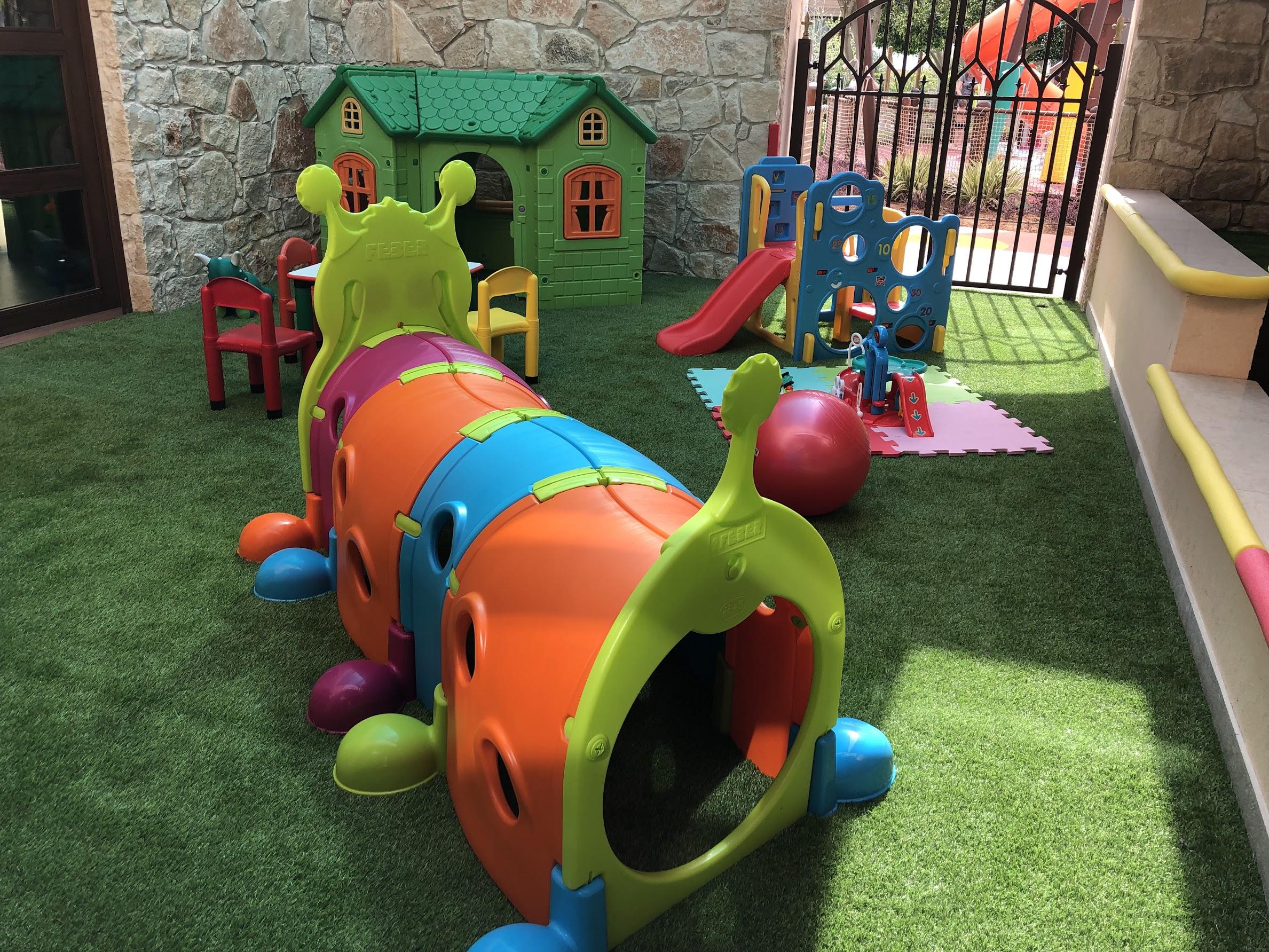 Parklane, a Luxury Collection Resort & Spa попал в список лучших семейных отелей в ЕС в 2023 году