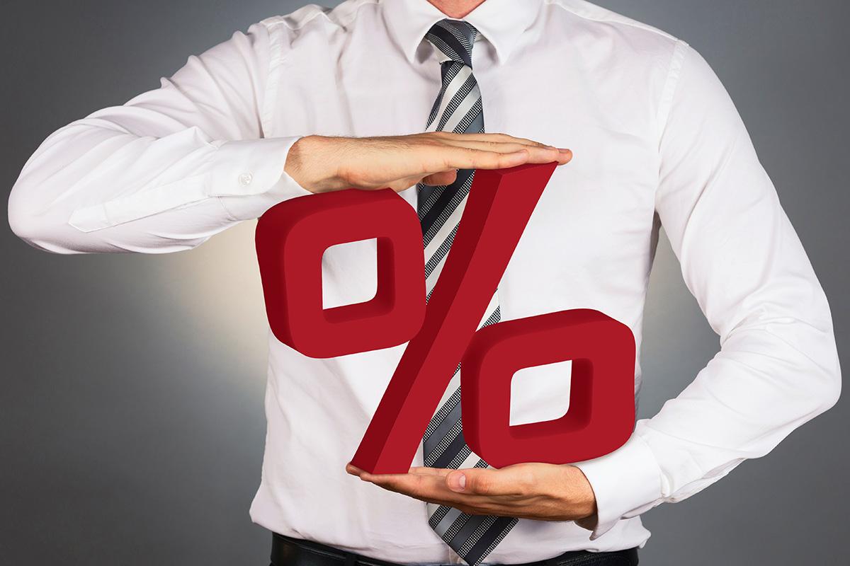 Ставки по кредитам на Кипре продолжают расти, а по депозитам — снижаться