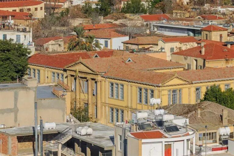 Строительство нового общежития для студентов University of Cyprus откладывается